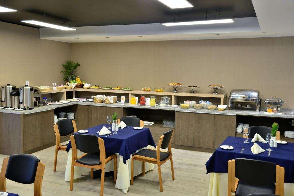 Panamericana Hotel Providencia Santiago Restaurant foto